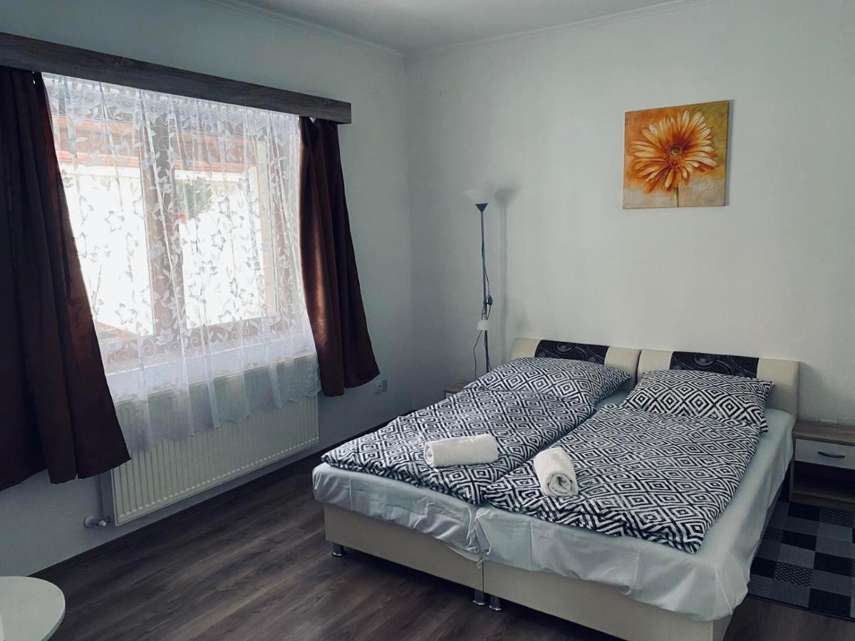 Sator-Hegy Vendeghaz Hotel Abaújszántó Exterior foto