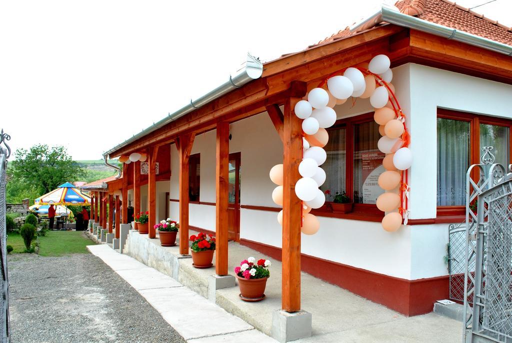 Sator-Hegy Vendeghaz Hotel Abaújszántó Exterior foto